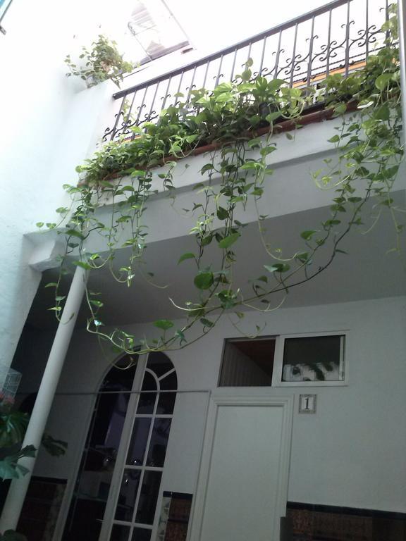 Pension Santa Maria La Blanca Sevilla Kültér fotó