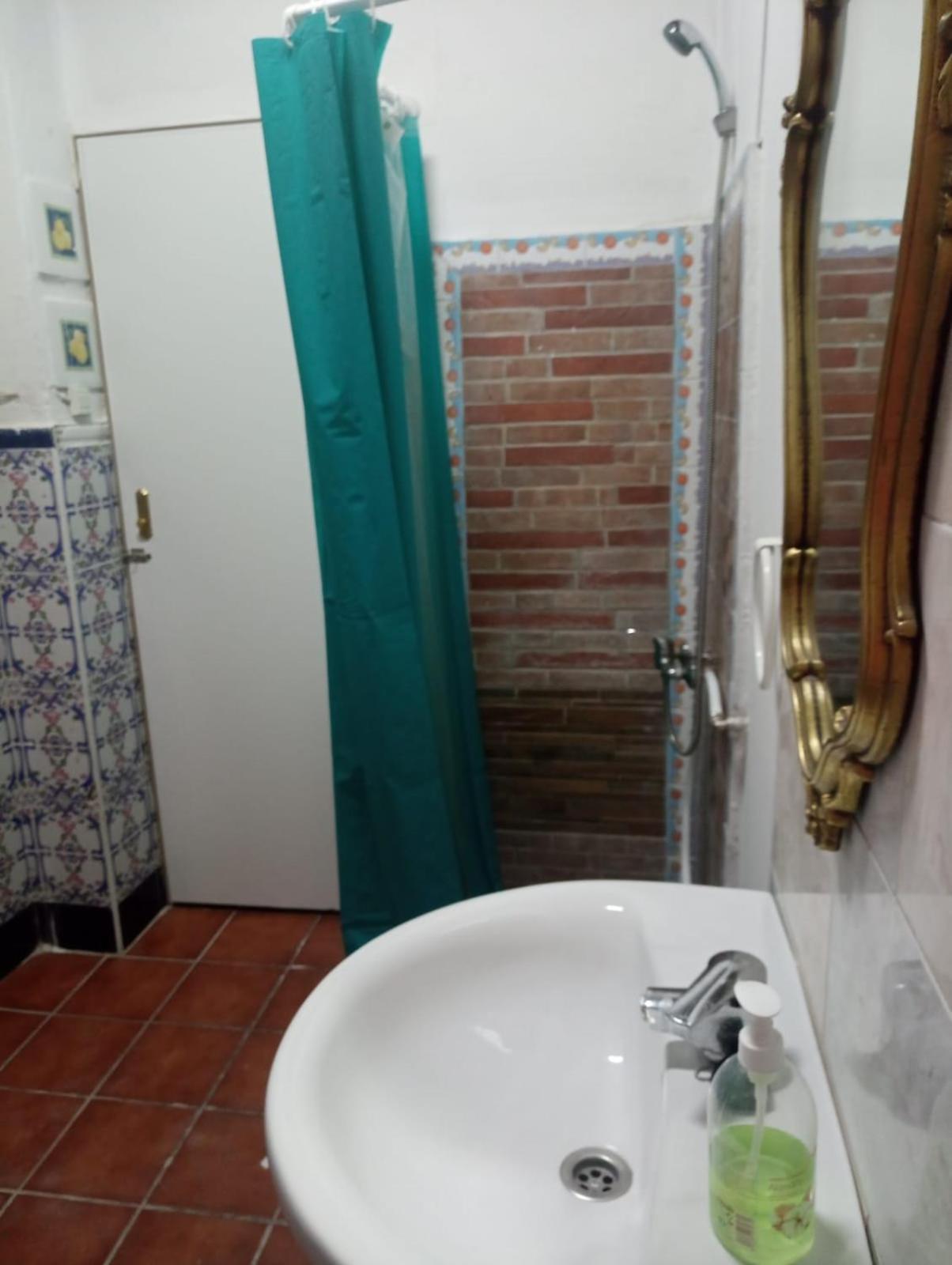 Pension Santa Maria La Blanca Sevilla Kültér fotó